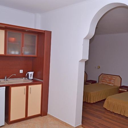 Svetlana Hotel Byala  Phòng bức ảnh
